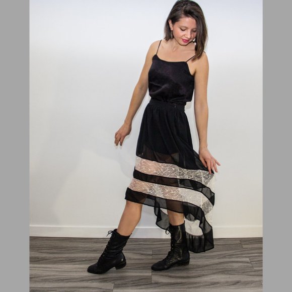 'Xtaren' Black Skirt with White Lace, SIZE 4. - Picture 4 of 5